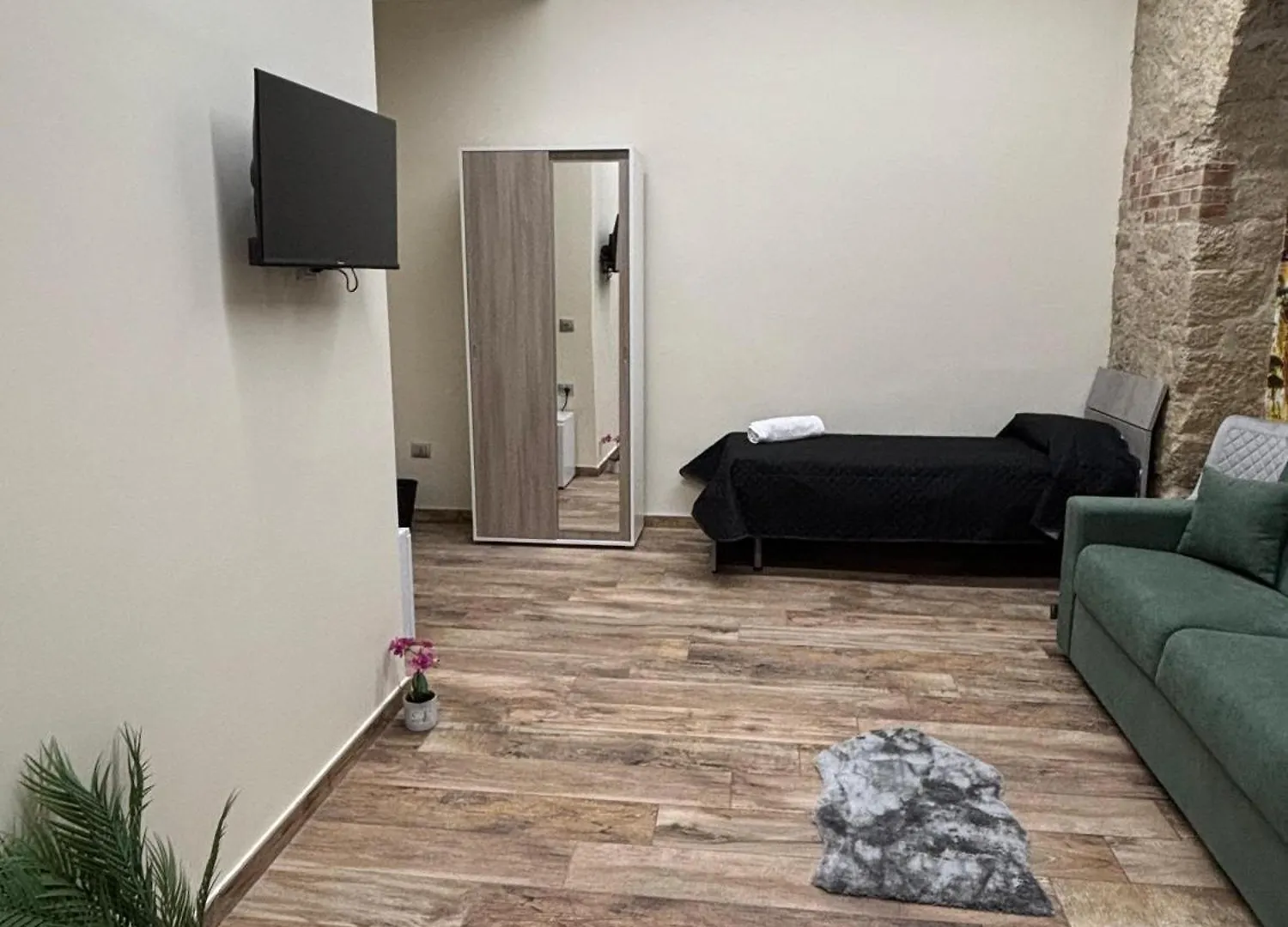 Briante House Bed and Breakfast Napels 0*,  Italië
